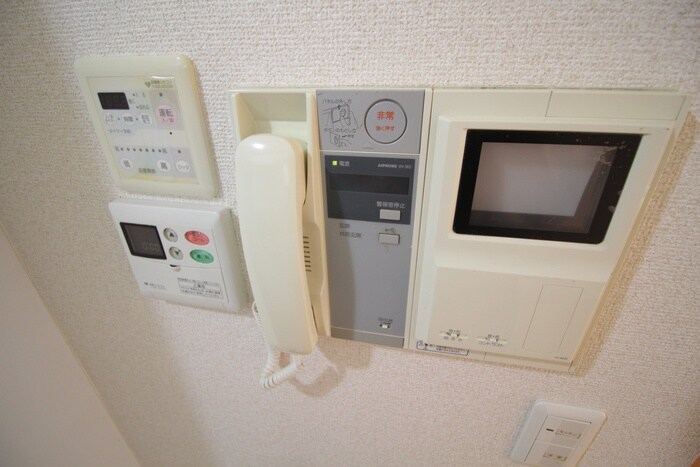 カ－サスペリオ－レⅡの物件内観写真