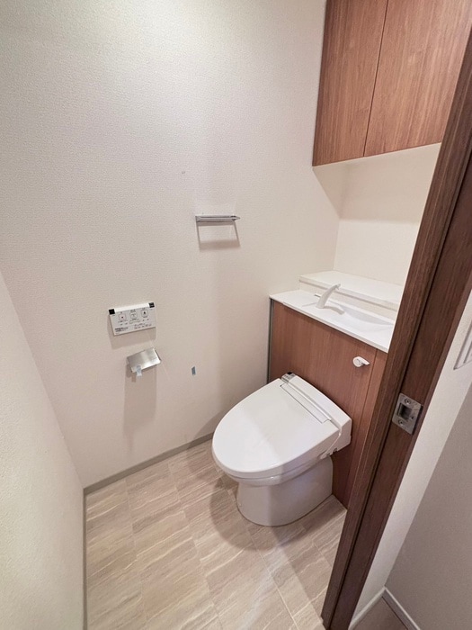 リヴァーク四条烏丸の物件内観写真