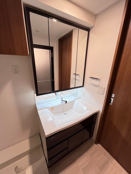 リヴァーク四条烏丸の物件内観写真