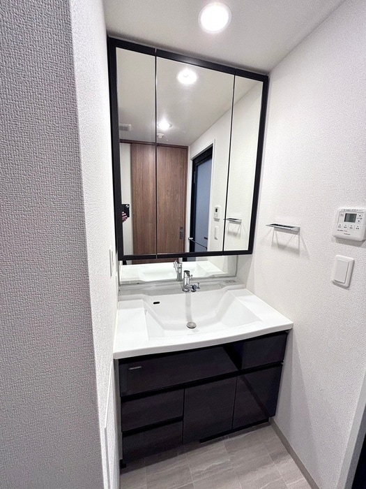 リヴァーク四条烏丸の物件内観写真