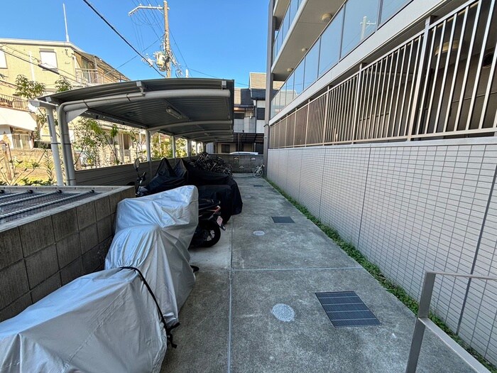 グランリールの物件外観写真