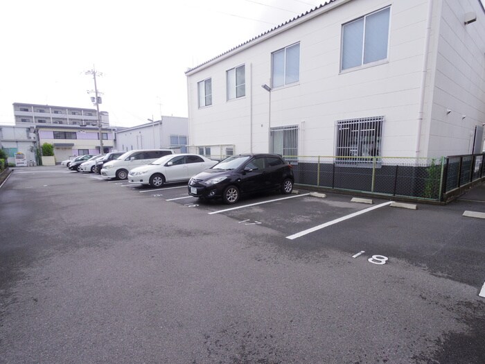 ル・アンブルＡ棟の物件外観写真
