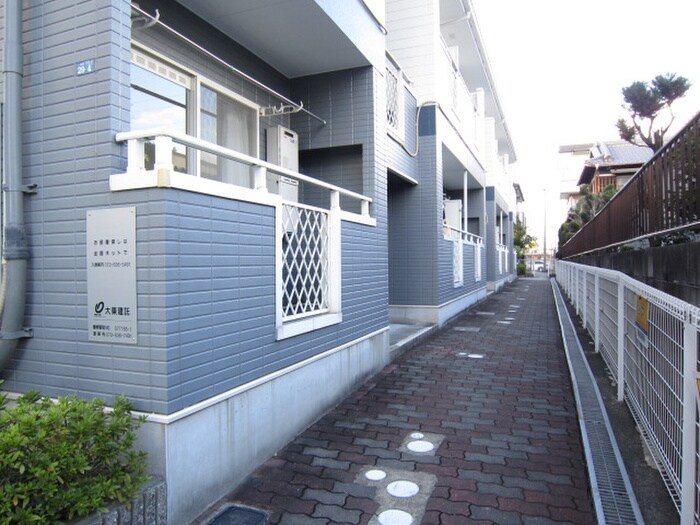 ヴィラウエストの物件外観写真