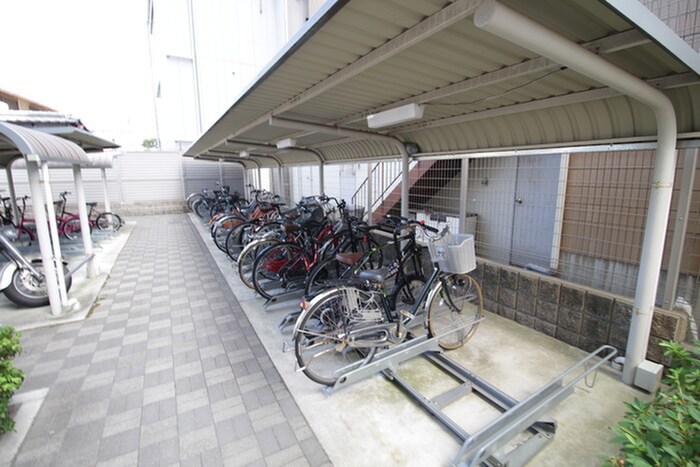 ﾚｼﾞｭｰﾙｱｯｼｭ北大阪GRANDSTAGEの物件外観写真