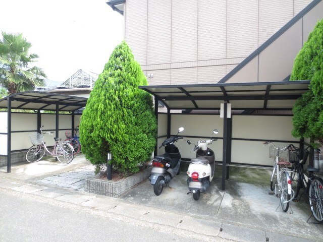 シャルト大宅の物件外観写真