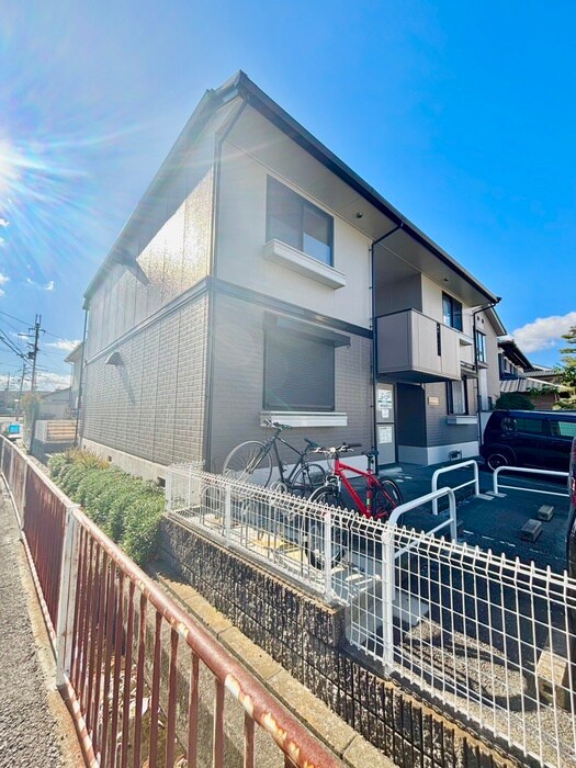 トークハウスの物件外観写真