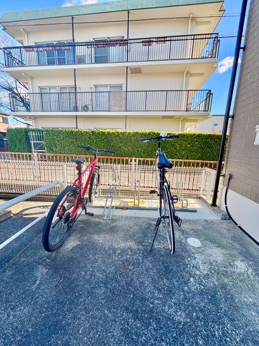 トークハウスの物件外観写真