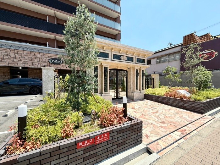 プレジオ御幣島の物件外観写真