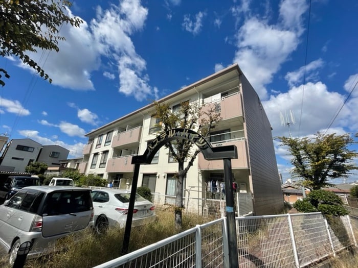 パステルハイツの物件外観写真