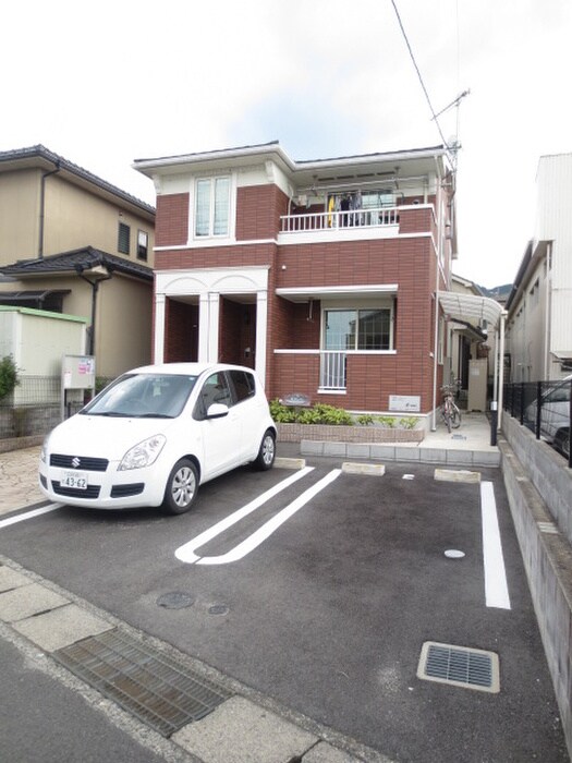 Ｗｈｉｔｅの物件外観写真