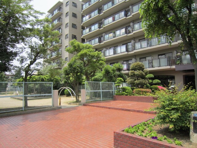 サンハイツ逆瀬川Ｃ棟（220）の物件外観写真