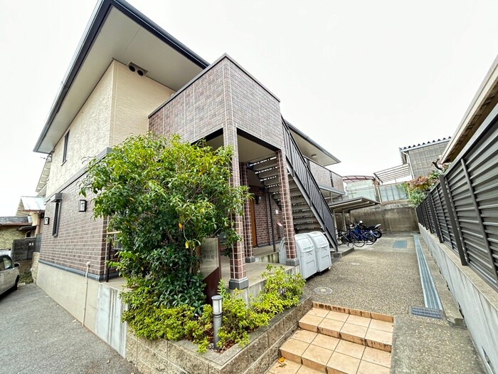 ベルシオン新川端の物件外観写真