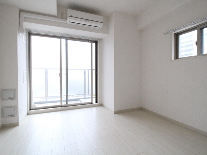 エスリード江坂グランツ（201）の物件内観写真