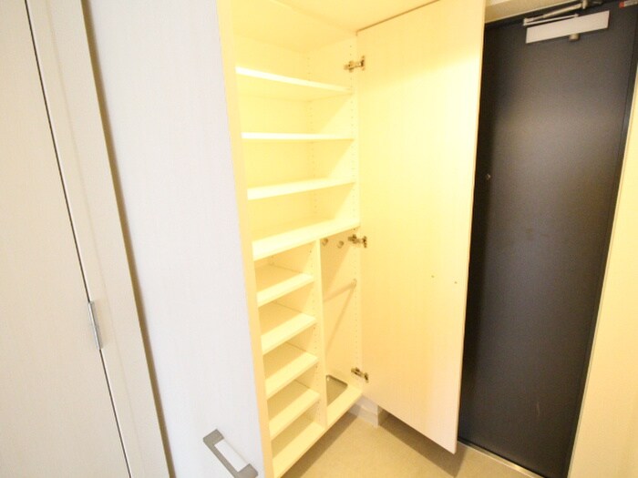 エスリード江坂グランツ（201）の物件内観写真