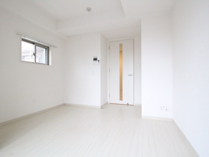 エスリード江坂グランツ（201）の物件内観写真