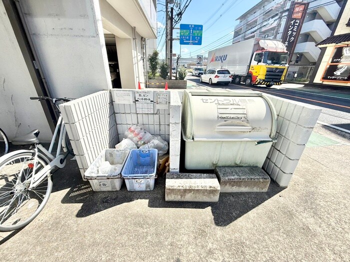 セントラル槙島の物件外観写真