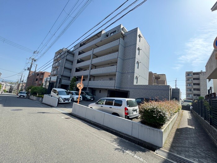 アビタシオン橋本Ⅲの物件外観写真