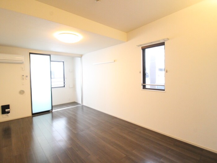 カーサフィオーレの物件内観写真