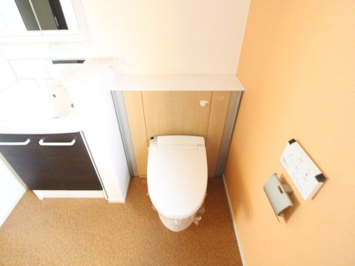 カーサフィオーレの物件内観写真