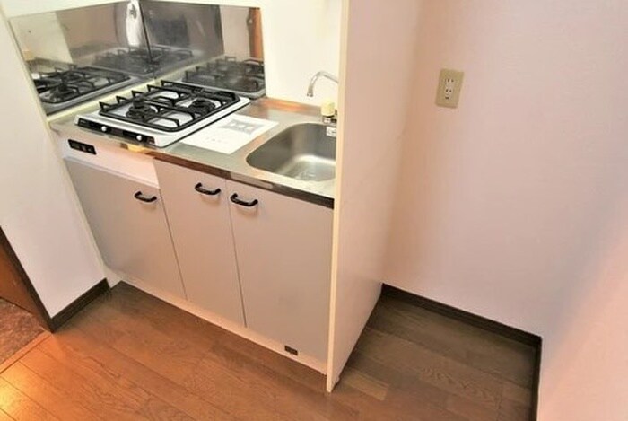 ルミエ－ル下條の物件内観写真