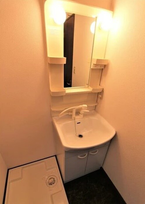 ルミエ－ル下條の物件内観写真