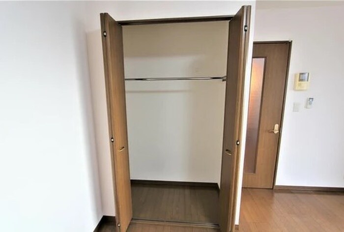 ルミエ－ル下條の物件内観写真