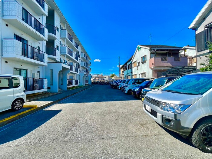 サンハイム南山本の物件外観写真