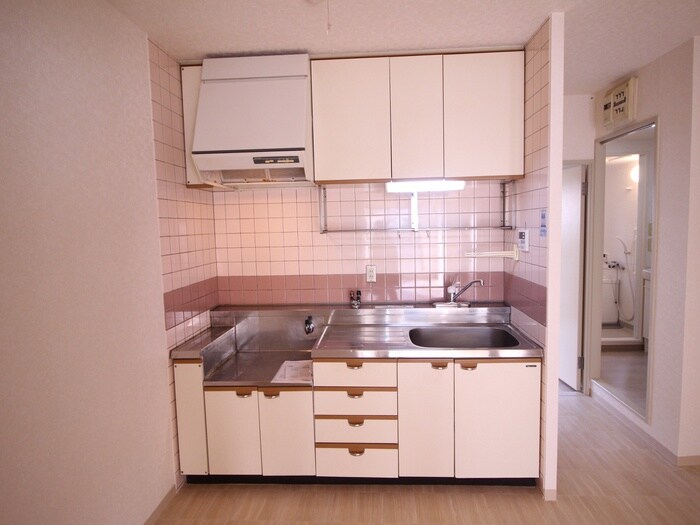 サンハイム南山本の物件内観写真