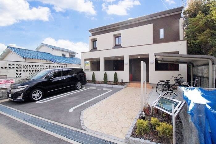 アプリコットの物件外観写真