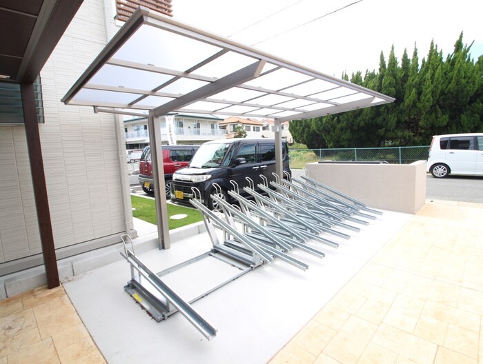 Ｓｔｏｒｃｈ　Ｂｕｒｇの物件外観写真