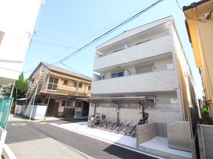 ラモーナ庄内栄町の物件外観写真