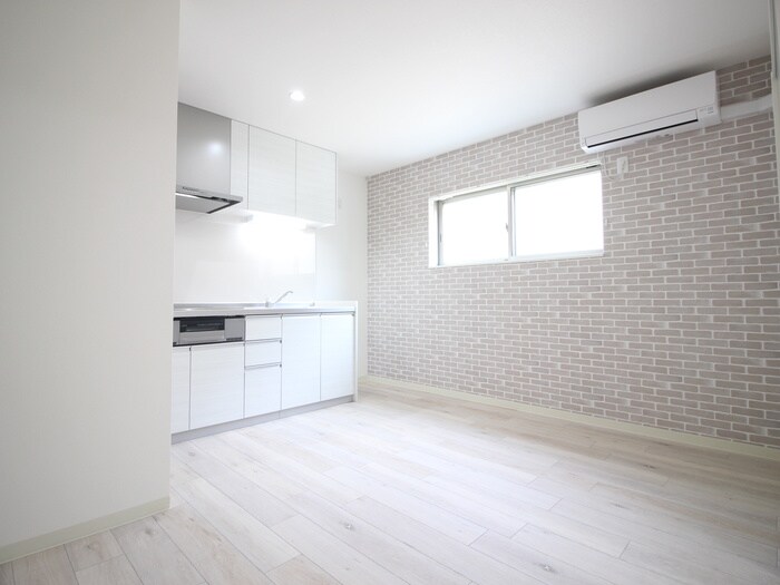 ラモーナ庄内栄町の物件内観写真