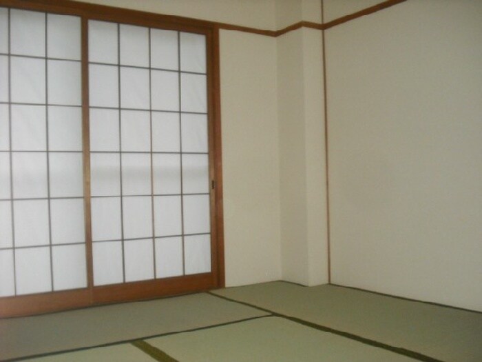 ピュアコ－ト潮見が丘の物件内観写真