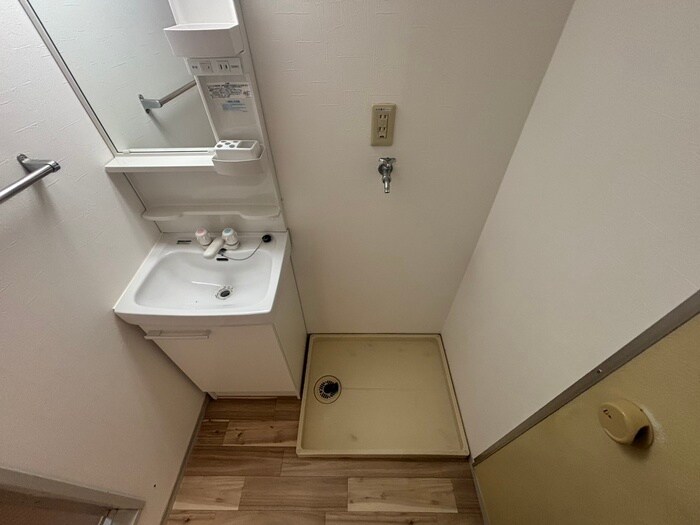 サンロイヤルの物件内観写真