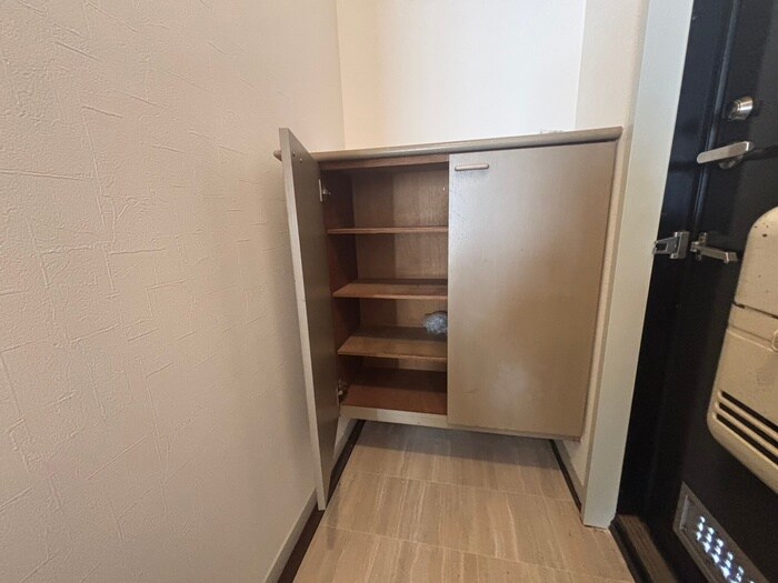 サンロイヤルの物件内観写真