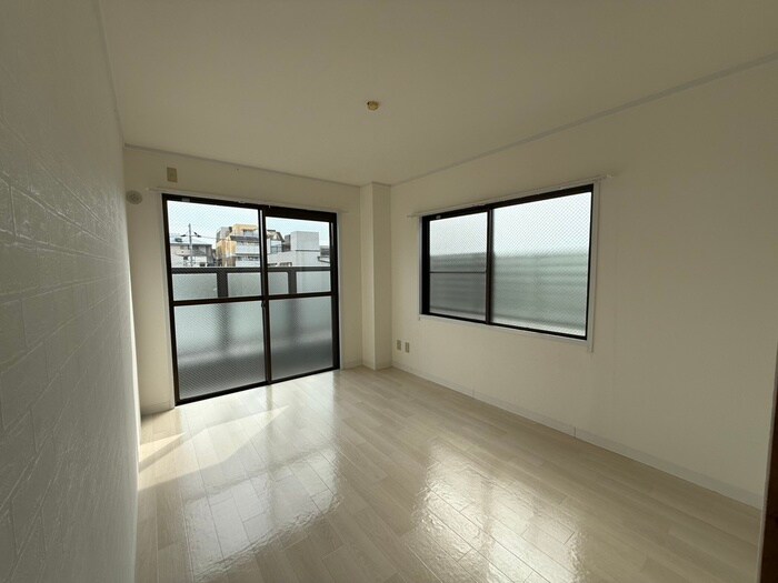 キャロル北桜塚の物件内観写真