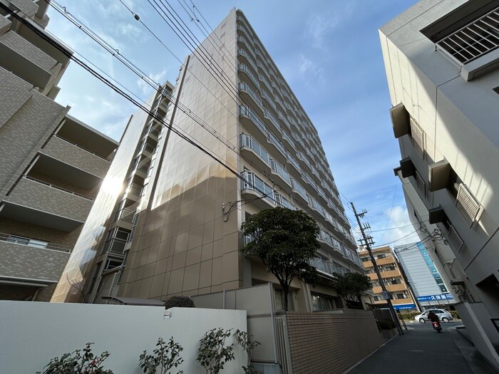 甲南クローバーハウスの物件外観写真