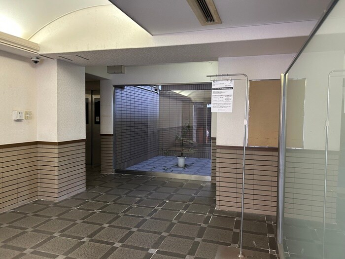 甲南クローバーハウスの物件外観写真