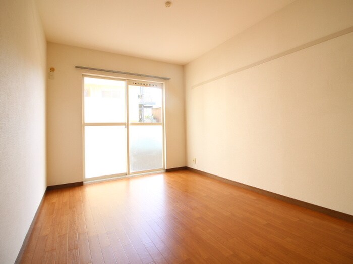 フラッツ清水橋の物件内観写真