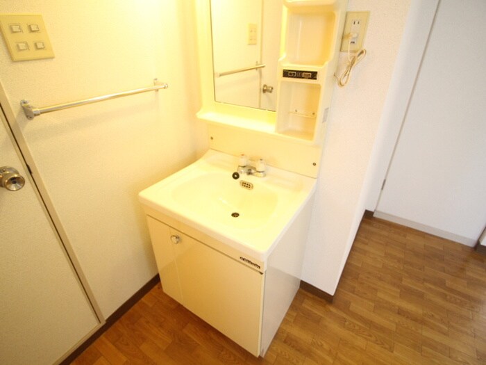 フラッツ清水橋の物件内観写真