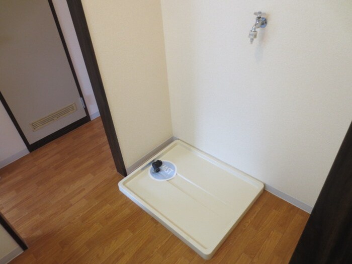 谷口町ハイツＡの物件内観写真