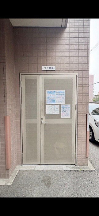 ウィスタリア京橋の物件外観写真
