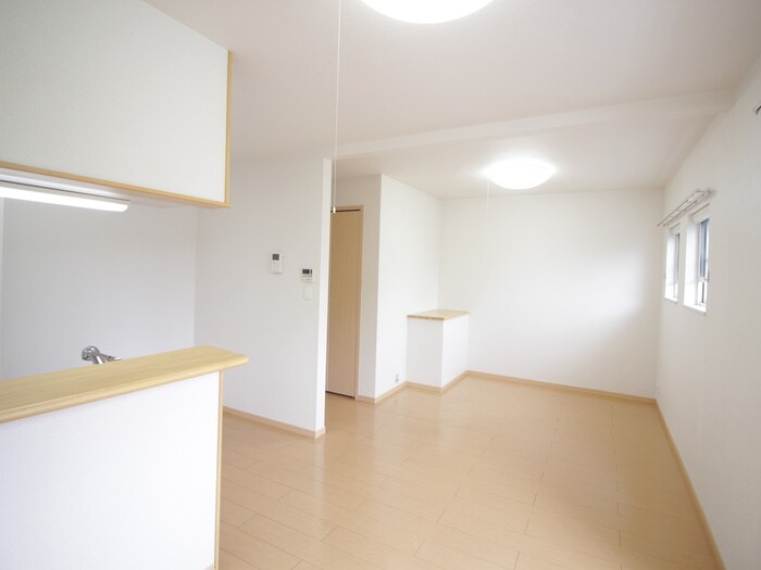 プラスドサンテ・トロワの物件内観写真