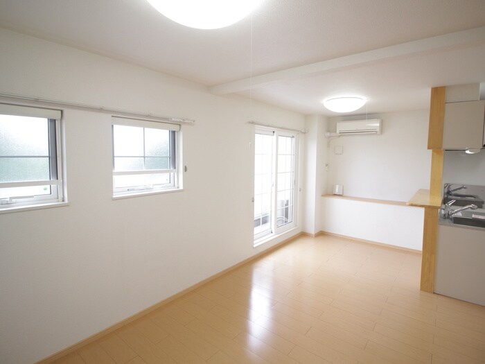 プラスドサンテ・トロワの物件内観写真