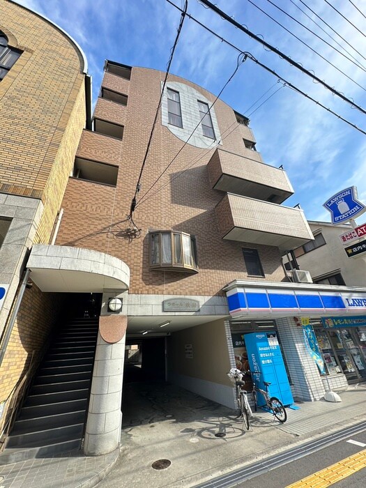 ラポ－ル吹田の物件外観写真