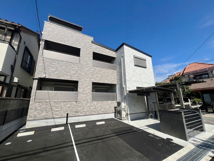 KRM　RESIDENCE　TSUKAGUCHIの物件外観写真