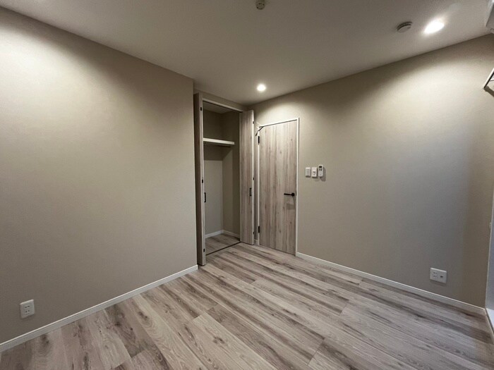 KRM　RESIDENCE　TSUKAGUCHIの物件内観写真