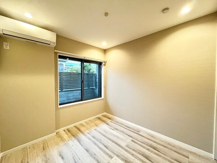 KRM　RESIDENCE　TSUKAGUCHIの物件内観写真