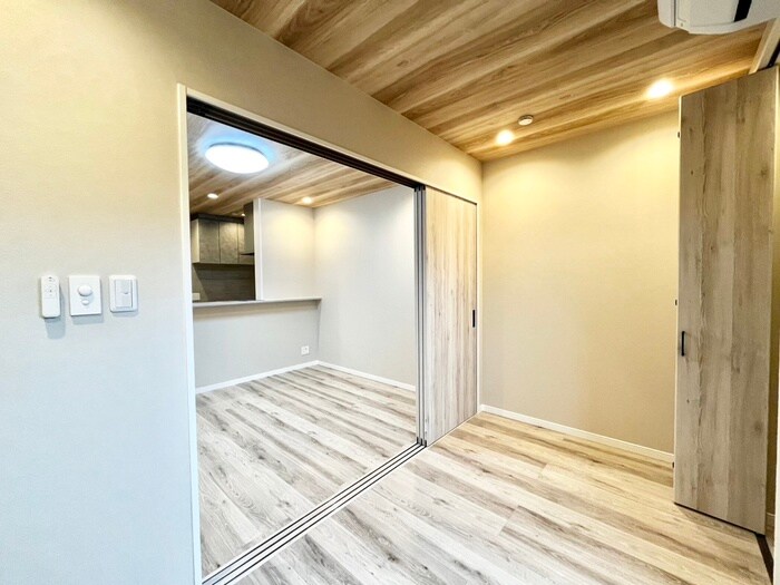 KRM　RESIDENCE　TSUKAGUCHIの物件内観写真