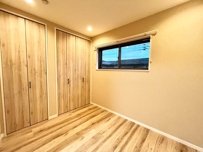 KRM　RESIDENCE　TSUKAGUCHIの物件内観写真